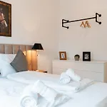 Moderne Stadtnah -junik Appartement Duisbourg