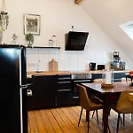Apartment Moderne Stadtnah -junik *