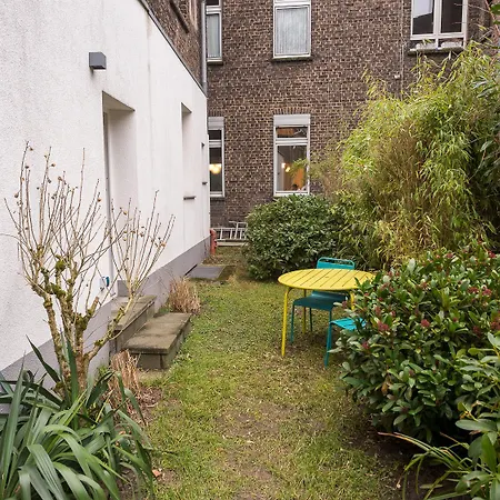 Moderne Stadtnah -junik Lejlighed *