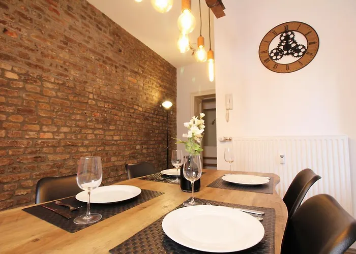 Moderne Stadtnah -junik Apartamento *