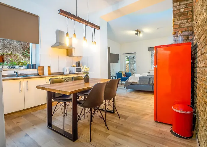 Moderne Stadtnah -junik * Duisburg